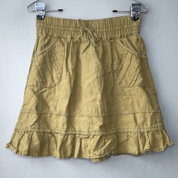 Athleta Poolside Linen Skirt Womens Size 4 Green Moss Ruffled Short Beach Casual - Picture 1 of 10
